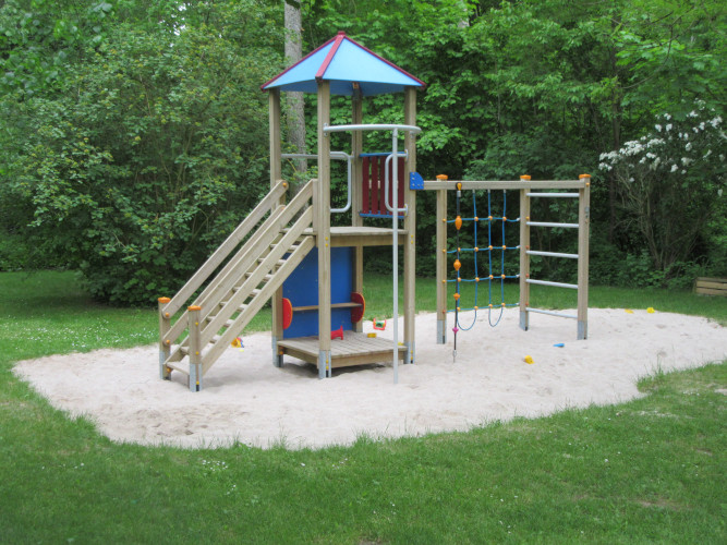 Klettergerüst2.jpg